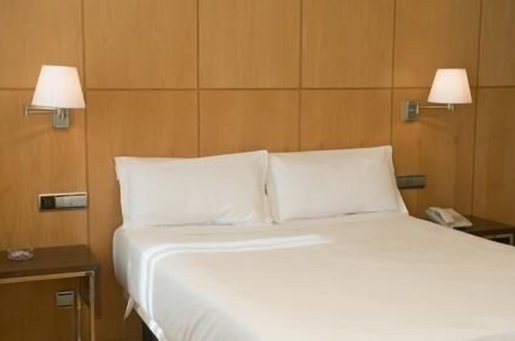 Hotel Feria باياذوليد المظهر الخارجي الصورة